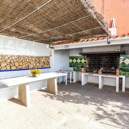 Holiday home Nueva Ii *