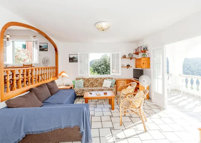 Nueva Ii Hébergement de vacances *